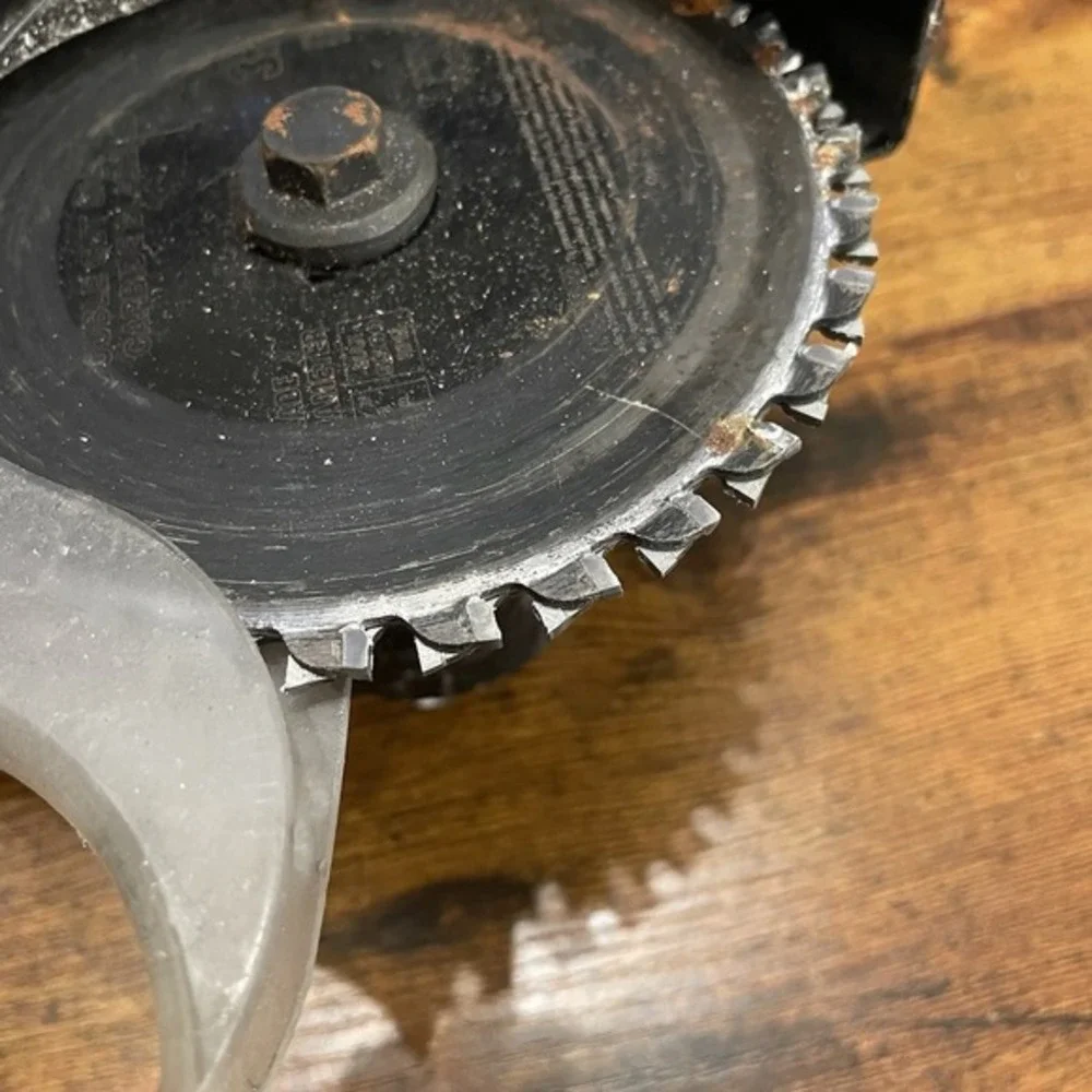 ✅ Chicago Electric Professional Double Cut Saw 5